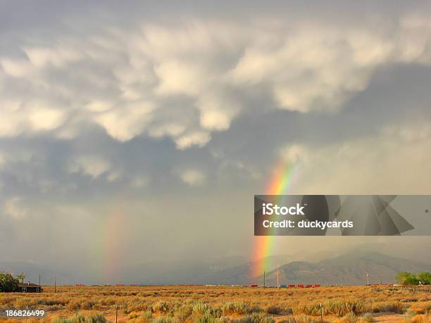 Photo libre de droit de Double Arcenciel banque d'images et plus d'images libres de droit de Arc en ciel - Arc en ciel, Nouveau-Mexique, Bizarre