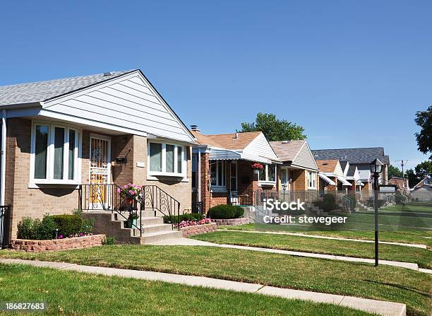 Bungalows In Edison Park In Chicago Stockfoto und mehr Bilder von Chicago - Illinois - Chicago - Illinois, Außenaufnahme von Gebäuden, Im Freien