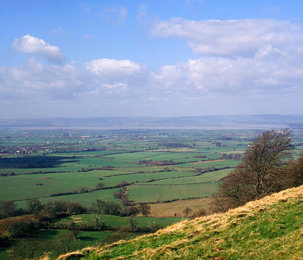 istock Scenic Gloucestershire - Severn Vale view 186827784