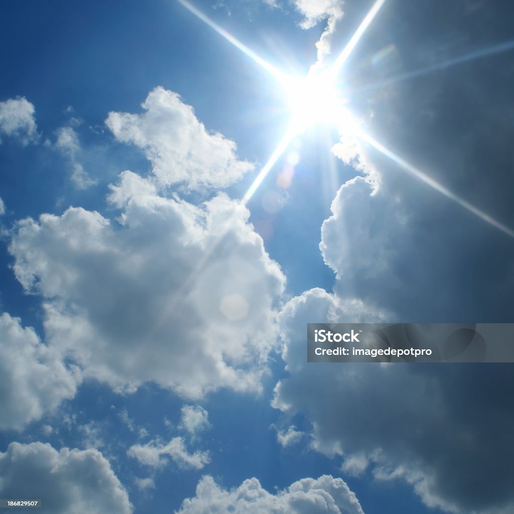 Soleado cielo nublado - Foto de stock de Dios libre de derechos