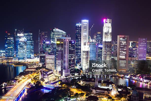 Skyline De Singapura - Fotografias de stock e mais imagens de Cidade de Singapura - Cidade de Singapura, Distrito Financeiro, Panorâmica