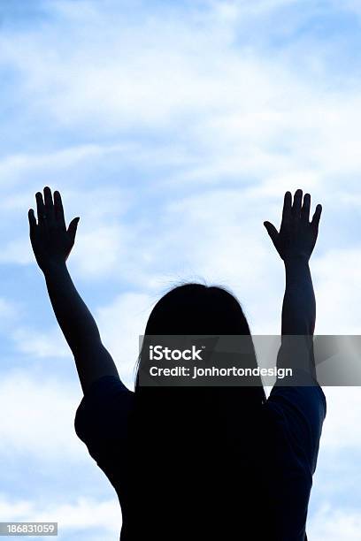 Foto de Cultoazul e mais fotos de stock de Alto contraste - Alto contraste, Azul, Braço humano