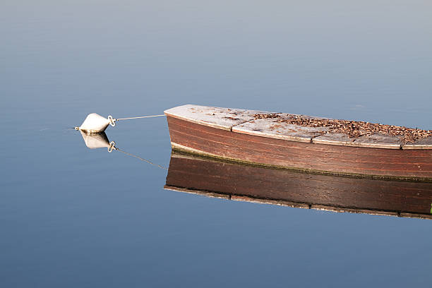 istock Lonely Dirty Boat - Italian Lake District 186832149