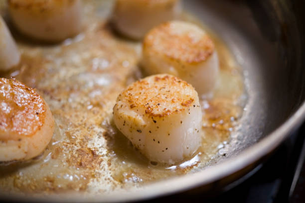 istock Scallops sizzling in butter 186838851