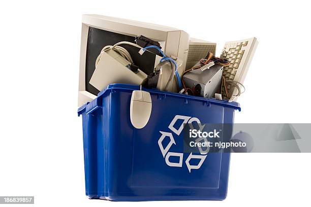 Reciclar Série - Fotografias de stock e mais imagens de Equipamento Elétrico - Equipamento de Recreio - Equipamento Elétrico - Equipamento de Recreio, Reciclagem, Azul