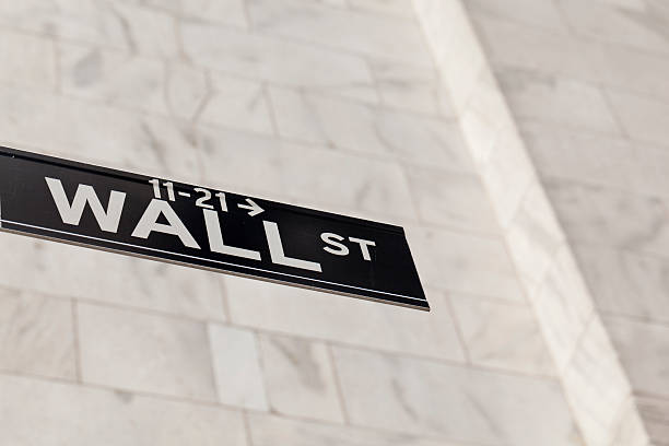 istock wall street sign 186840479