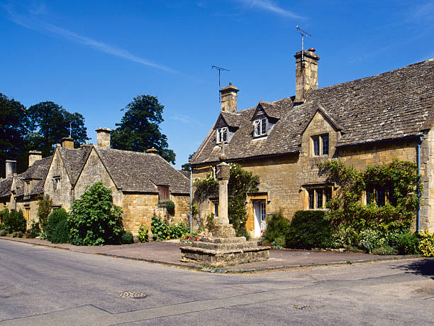 istock Picturesque Cotswolds - Stanton 186840861