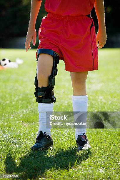 Sportverletzungen Stockfoto und mehr Bilder von Kniemanschetten - Kniemanschetten, Verletzung, Fußball