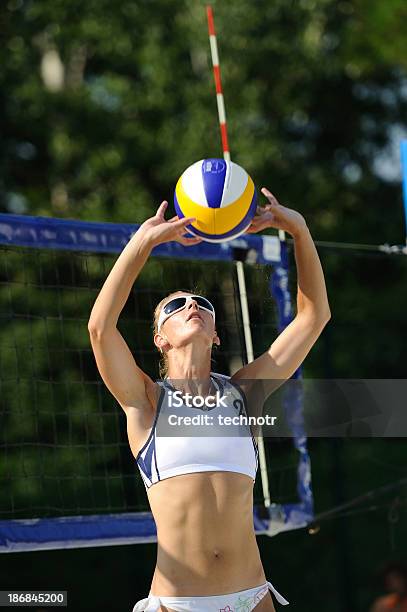 Photo libre de droit de Col De Beach Volley banque d'images et plus d'images libres de droit de Activité - Activité, Activité de loisirs, Adulte