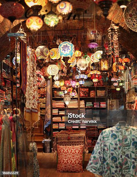 Bazar Em Istambul Turquia - Fotografias de stock e mais imagens de Turquia - Turquia, Bazar, Têxtil