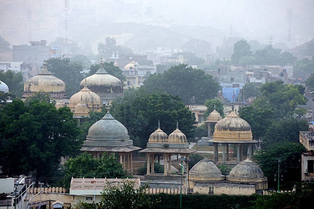 istock Jaipur rooftops on a misty morning 186846934