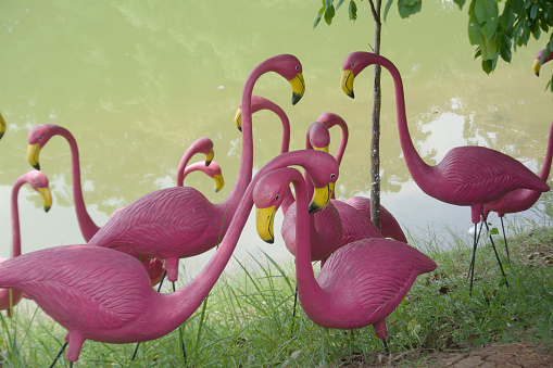 Flamingo statue garden decoration