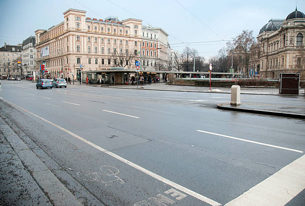 istock Street view of Vienna, Austria 186848303