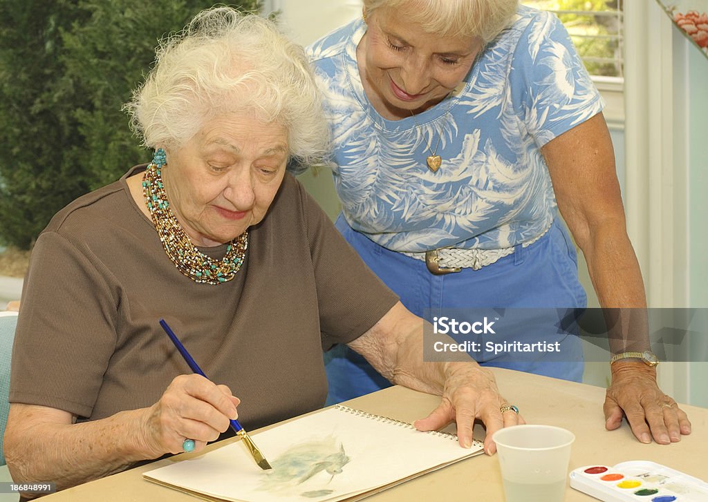 Senior disfruta de su Hobby - Foto de stock de Tercera edad libre de derechos