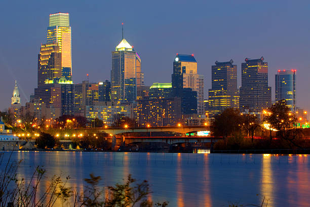istock Philadelphia Cityscape / Skyline 186851499