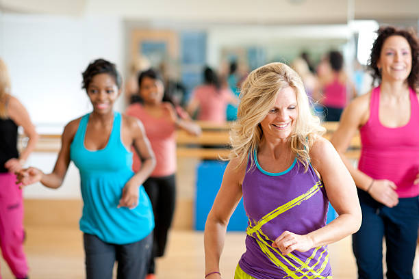 istock Dance fitness group 186851752