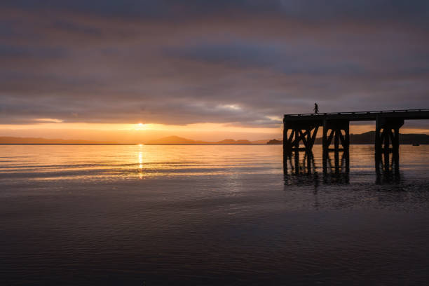 istock Sunrise Wharf Magazine Bay 1868519067