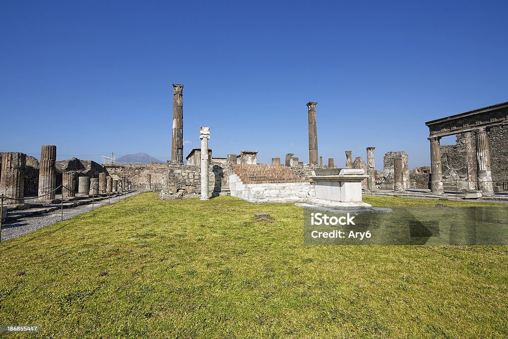 Tempio di Apollo in Pompei - Foto stock royalty-free di Antica Roma