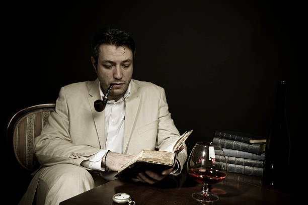 istock Antiques dealer 186855996