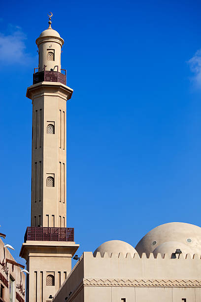 istock Traditional minaret architecture in Dubai 186856515