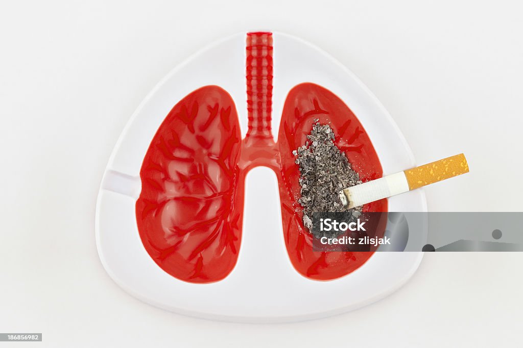 Pulmones de fumador (concepto). - Foto de stock de Antihigiénico libre de derechos