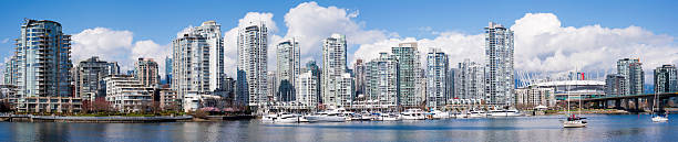 istock Vancouver City Skyline in Canada 186857943