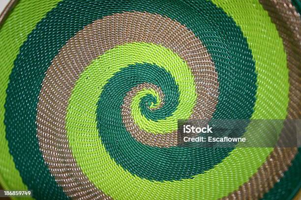 Verde Em Espiral - Fotografias de stock e mais imagens de Abstrato - Abstrato, Bege, Cobre