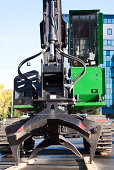 cargo-holz.jpg?b=1&s=170x170&k=20&c=S4OLYm-0a5sq3tG37Lk8HMsT2t8ga1t0JoZscgFFQVo=
