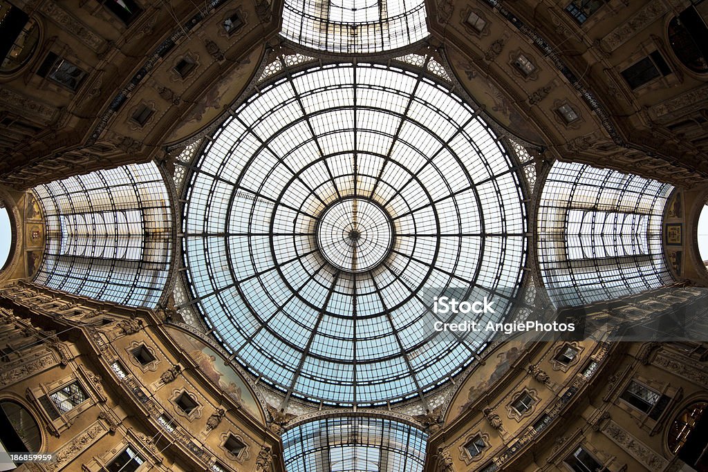 Galleria Vittorio Emanuele II - Photo de Architecture libre de droits