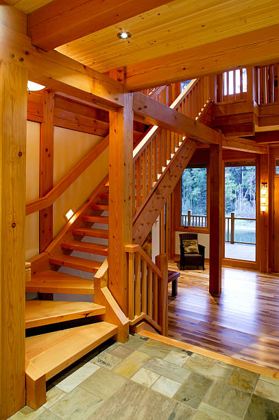 passos escada escadaria house - detached house house cottage home interior - fotografias e filmes do acervo