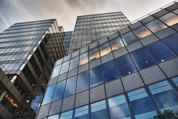 istock Business District Office Buildings in Canary Wharf 186860978