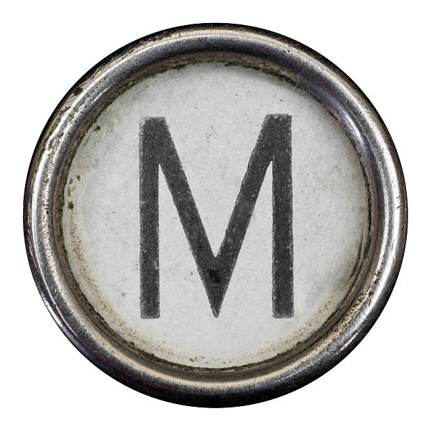 tasto m di un alfabeto da grungey macchina da scrivere - typewriter key foto e immagini stock