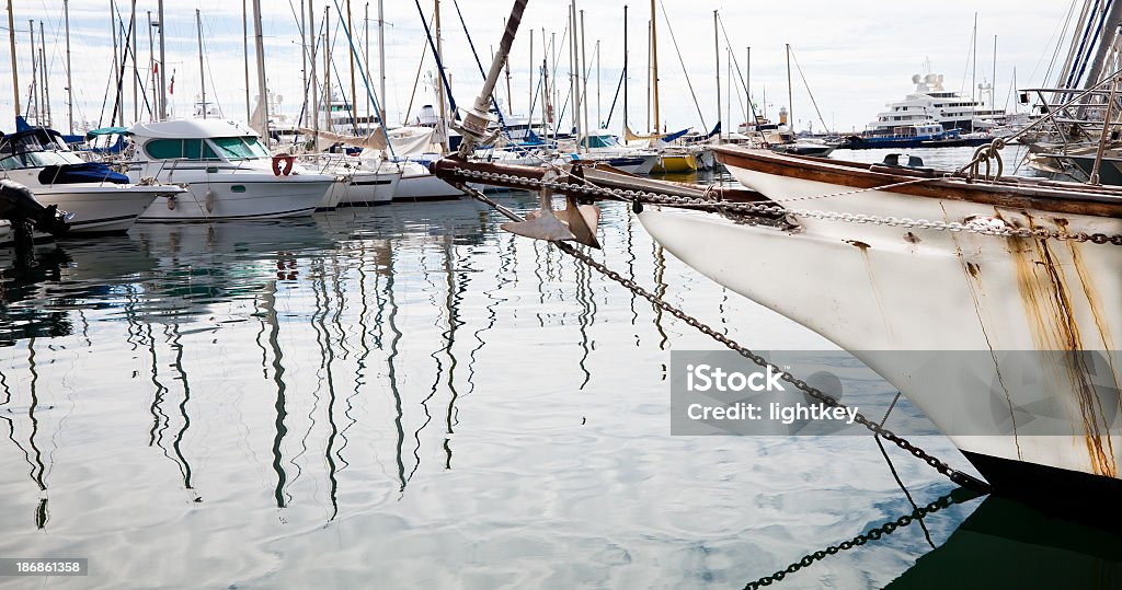 Particular de um barco industrial - Foto de stock de Atracado royalty-free