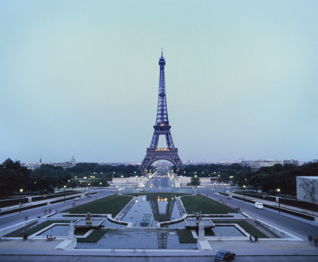 Photo taken in the 70's of Tour Eiffel