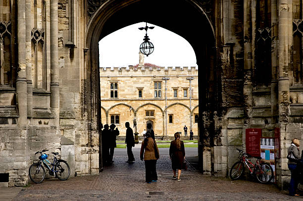 Students at Oxford University Students at Oxford University oxford england stock pictures, royalty-free photos & images