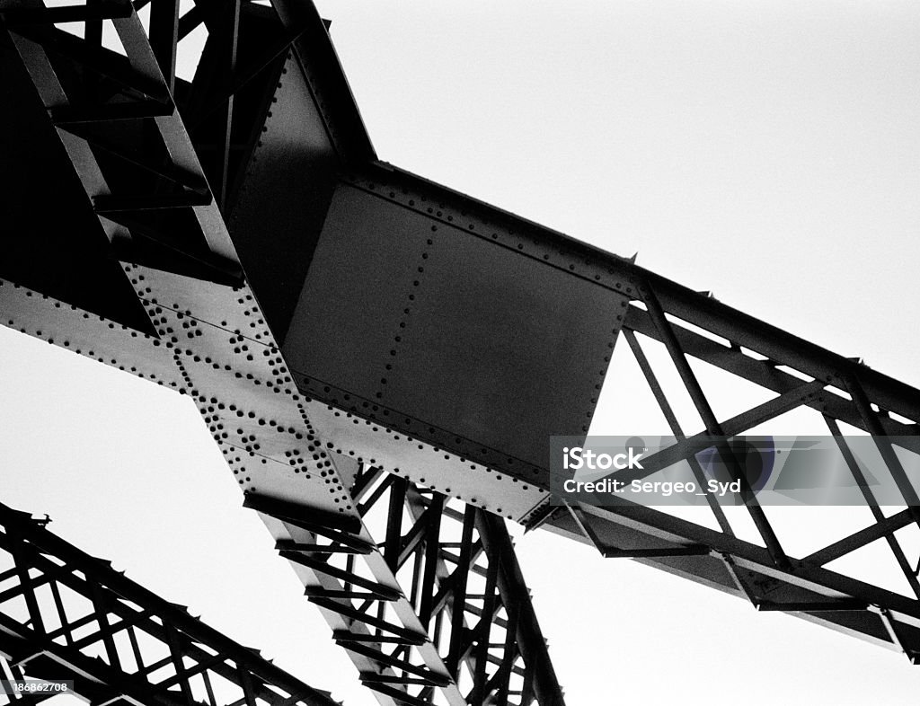 Puente de celosía - Foto de stock de Metal libre de derechos