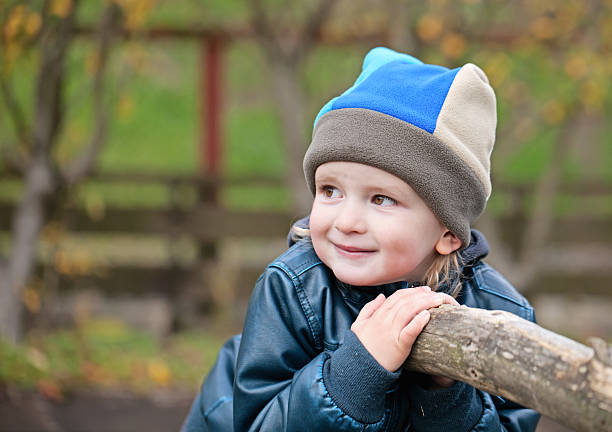 istock Little boy outdoor 186862900