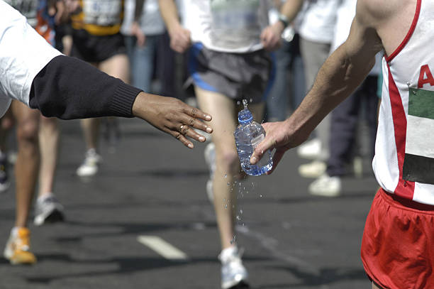 maraton wody - quench thirst zdjęcia i obrazy z banku zdjęć