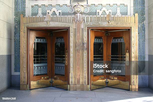 Art Deco Drzwi Obrotowe - zdjęcia stockowe i więcej obrazów Art deco - Art deco, Drzwi, Budynek z zewnątrz