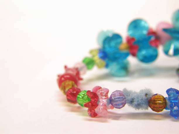 お子様のブレスレット - jewelry bracelet bead drop ストックフォトと画像