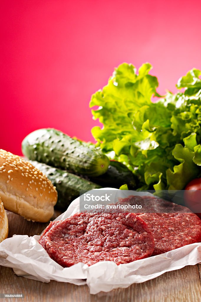 Składniki dla hamburgerów - Zbiór zdjęć royalty-free (Barbecue)