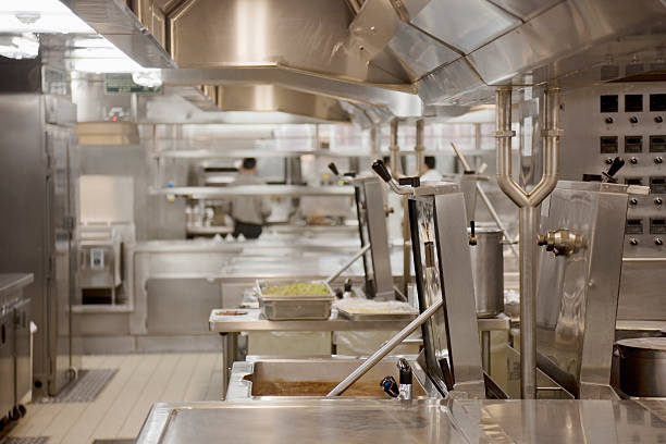 istock Commercial kitchen deep-fryer 186867535