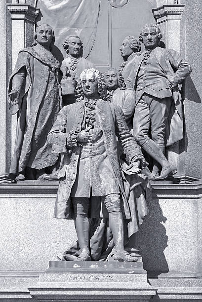 istock historic statues of famous men 186867994