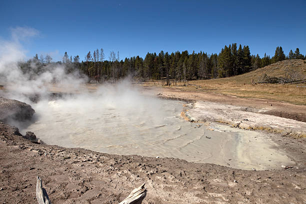 istock Churning Caldron in Yellowstone Nat'l Park 186869356