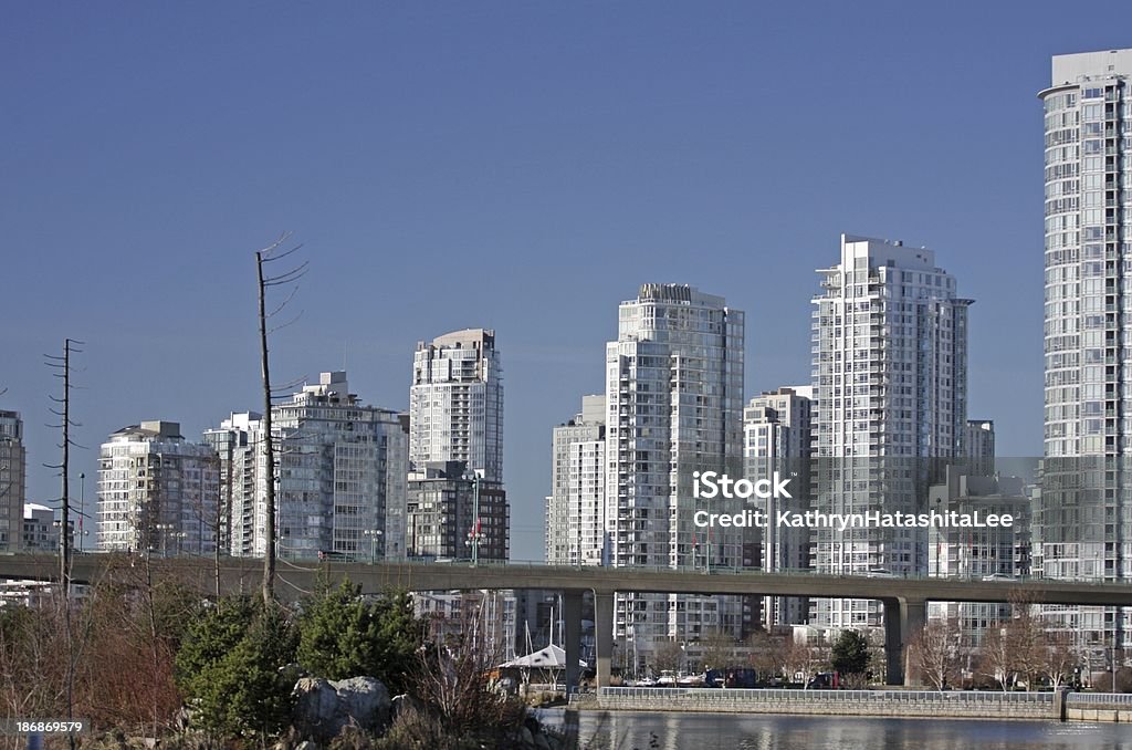 Vancouver et des quartiers de Yaletown Pont Cambie Bridge - Photo de Arbre libre de droits