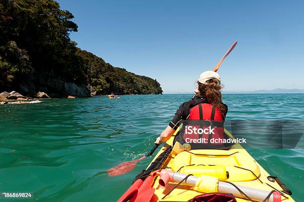 Spływy Kajakowe W Abel Tasman - zdjęcia stockowe i więcej obrazów Nowa Zelandia - Nowa Zelandia, Kajak, Park Narodowy Abel Tasman