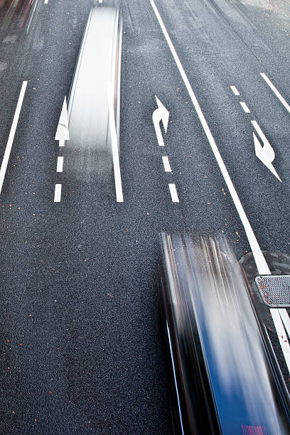 istock city traffic in motion 186870250