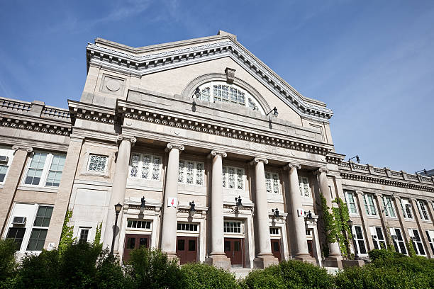 istock Ornate High School in Chiacgo 186874791