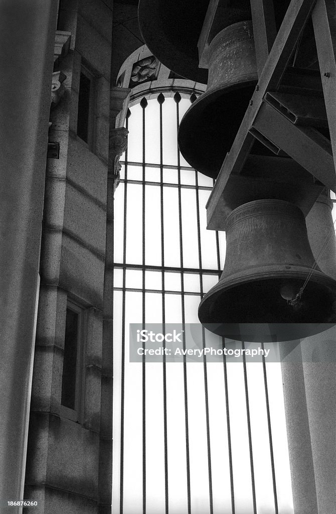 Campanile Bells - Foto de stock de Arco - Característica arquitetônica royalty-free