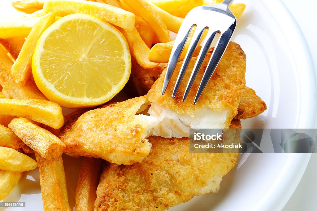 Fish and Chip - Foto stock royalty-free di Cibi e bevande